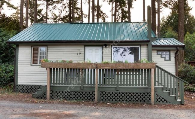 The Surf Lodge And Pub Gabriola Exterior foto